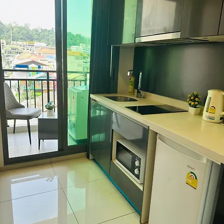 Arcadia Beach Con Pattaya Exterior photo