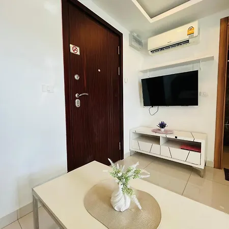 Arcadia Beach Con Pattaya Room photo
