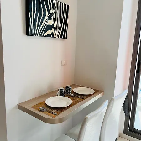 Arcadia Beach Con Pattaya Room photo