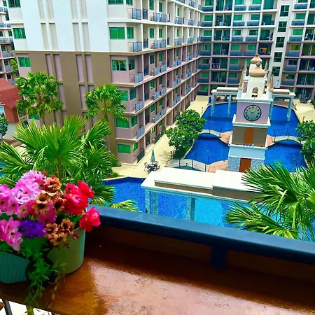 Arcadia Beach Con Pattaya Exterior photo