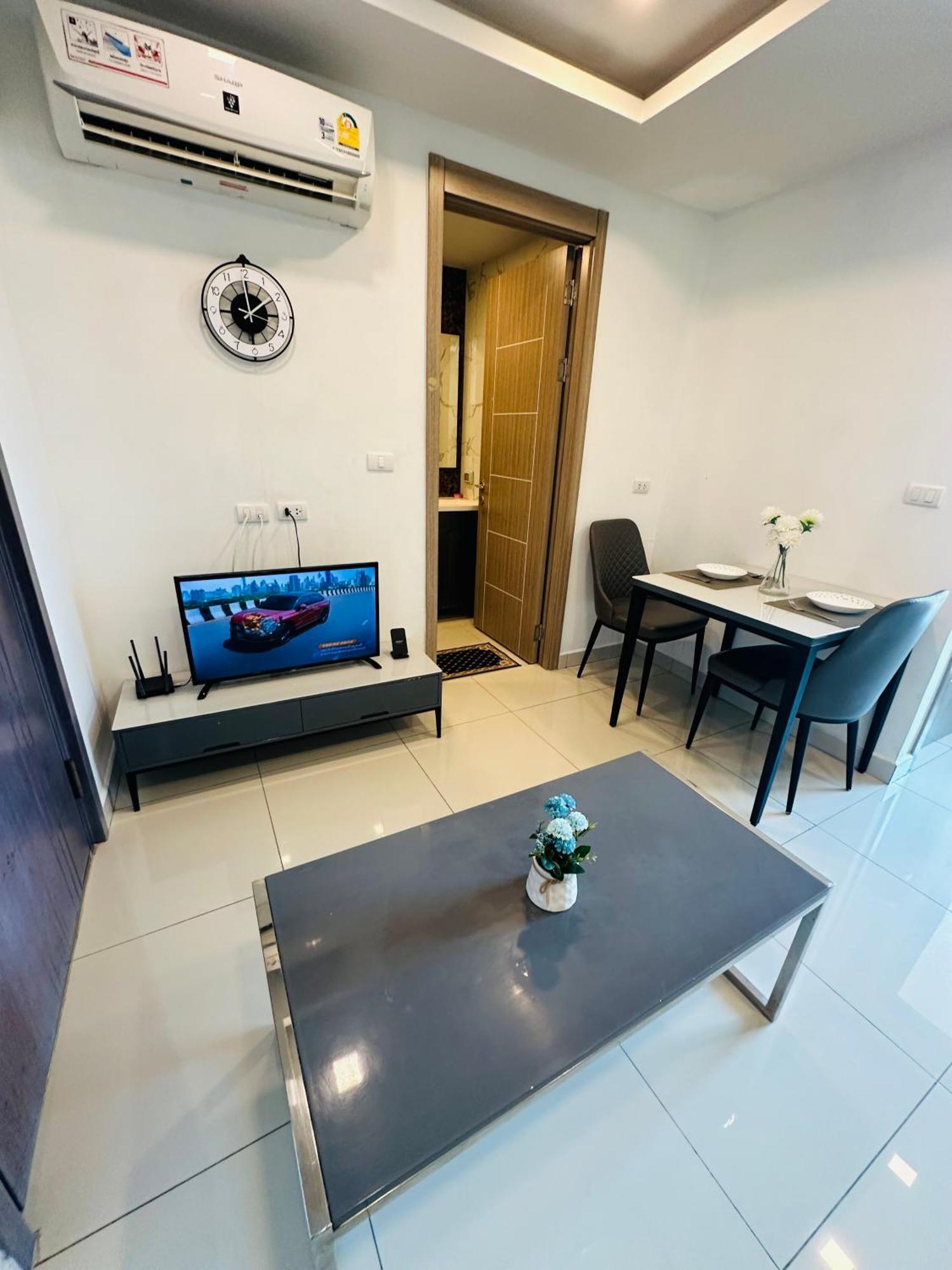 Arcadia Con Apartment